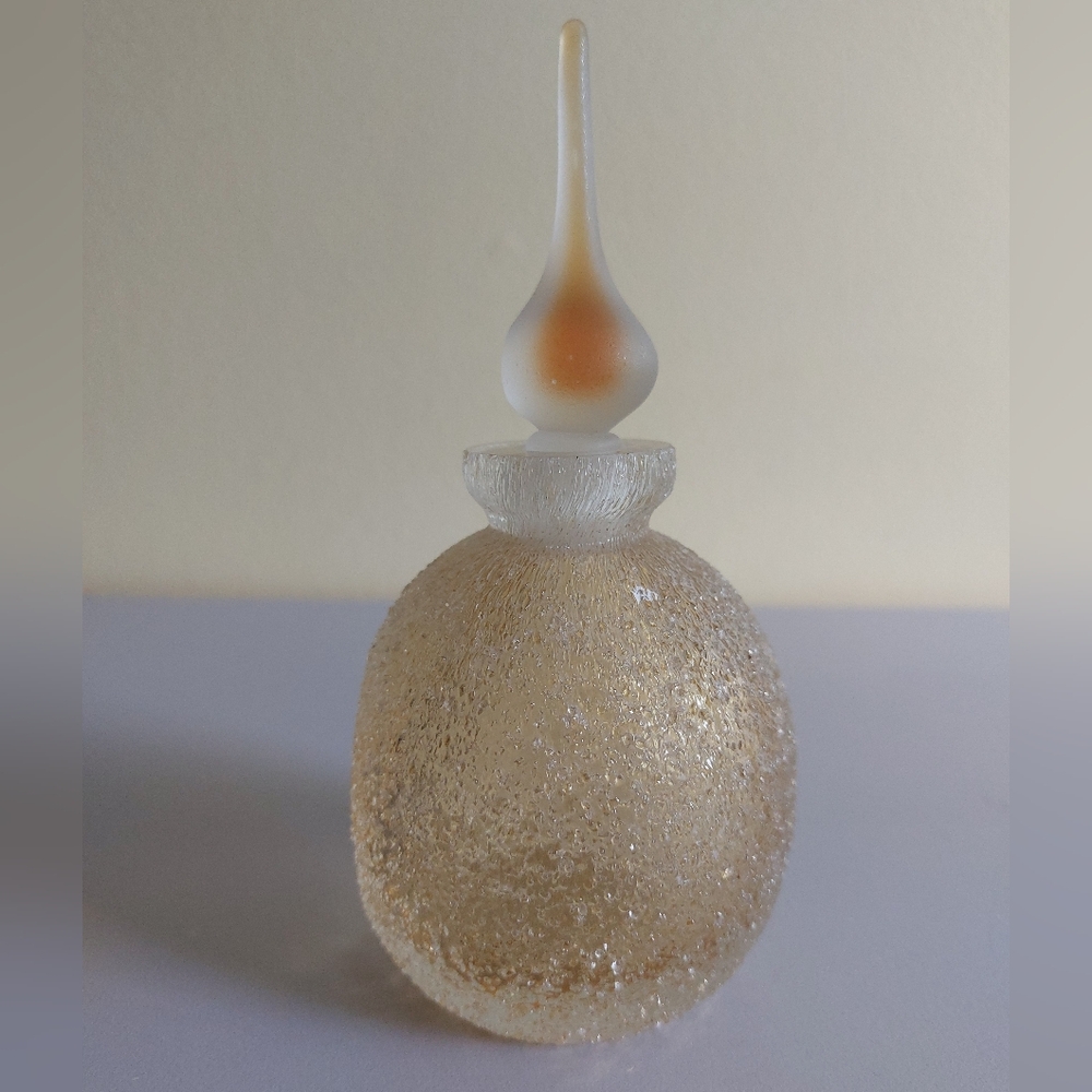 Sugar Glass Perfume Bottle - Picture 2 of 9